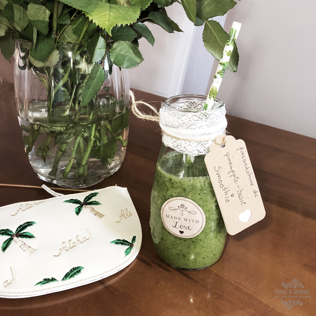 Ananas-Basilikum-Smoothie, Proteinshake, Smoothie, Gemüsesmoothie, Ananas, Basilikum, Frisch, Fruchtig, Erfrischend, Lecker, Gesund,