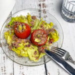 Leicht & Lecker: Tomaten mit Tunfisch-Avocado-Salsa